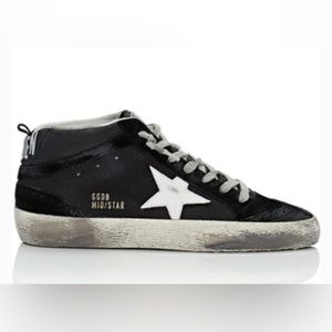 Golden Goose Sneakers in black leather